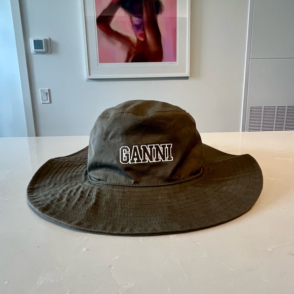 GANNI
Software Heavy Cotton Hat - Picture 5 of 12